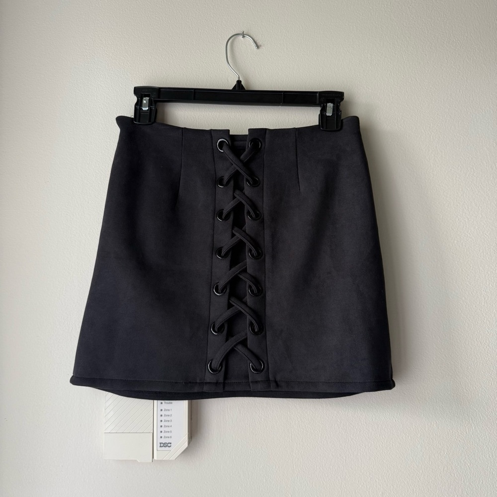 NWOT Windsor Black Lace-Up Mini Skirt
